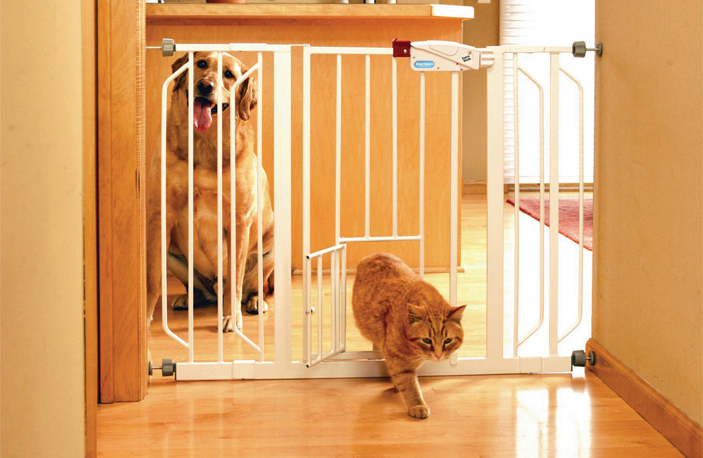 Carlson Pet Products - Extra Wide Walk-thru Pet Gate With Pet Door