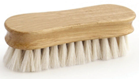 Desert Equestrian Inc - Legends Peanut-shaped Face Brush