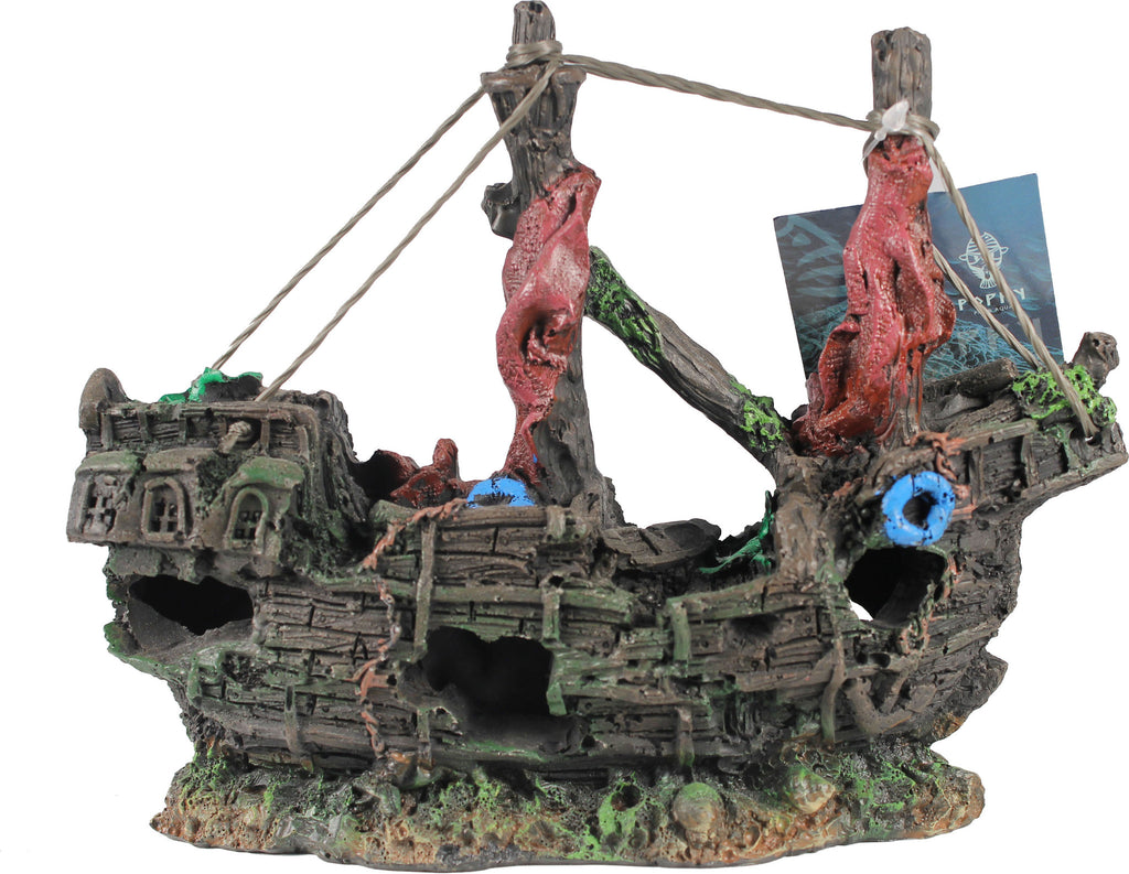 Poppy Pet - Sunken Fishing Boat With Red Sails